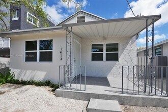 1413 SW 3rd St in Miami, FL - Building Photo - Building Photo