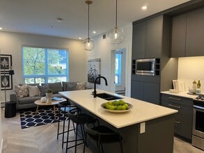 4275-4275 Norford Ave NW in Calgary, AB - Building Photo - Building Photo