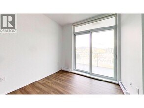 4650 Brentwood Blvd in Burnaby, BC - Building Photo - Building Photo
