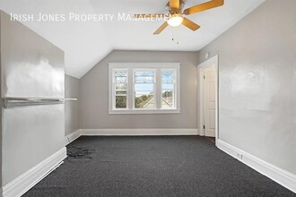 388 Bristol St-Unit -Apt. 2 - Upper in Buffalo, NY - Foto de edificio - Building Photo