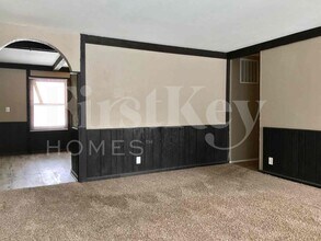 3520 Wellington Ave in Indianapolis, IN - Foto de edificio - Building Photo