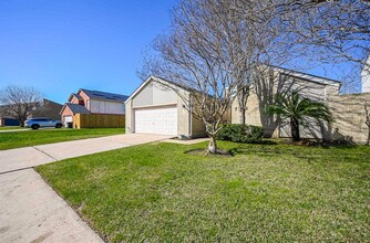7702 Quail Meadow Dr in Houston, TX - Building Photo - Building Photo