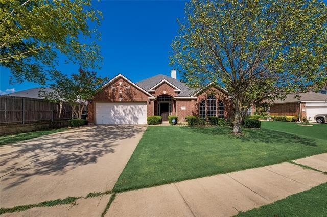 3713 Balsam Fir Dr in Garland, TX - Foto de edificio