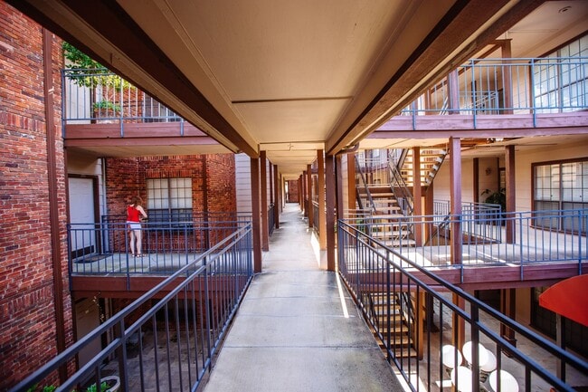 4510 Druid Ln in Dallas, TX - Building Photo - Building Photo
