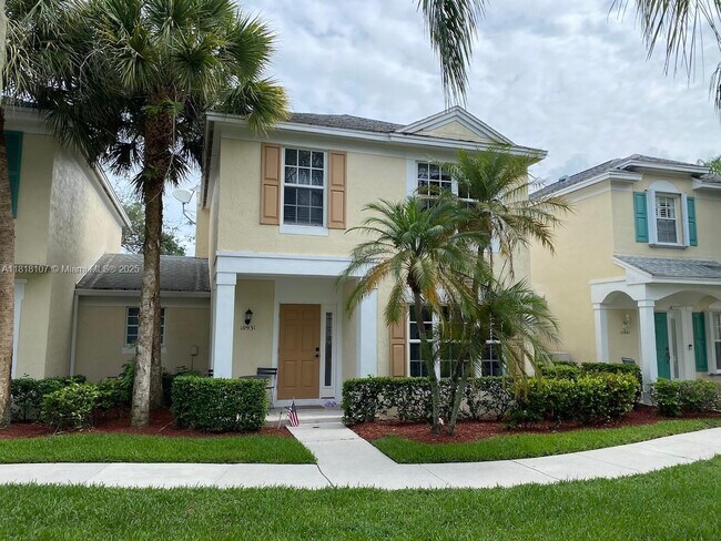 property at 10931 Jewel Box Ln