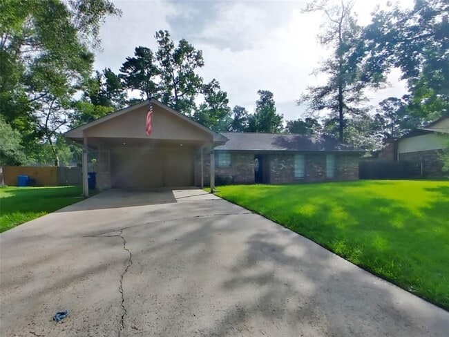 property at 25568 Dogwood Ln