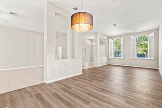 1366 Crossbill Ct in Weston, FL - Building Photo - Building Photo