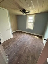 205 Leslie Ave in Glasgow, KY - Building Photo - Building Photo