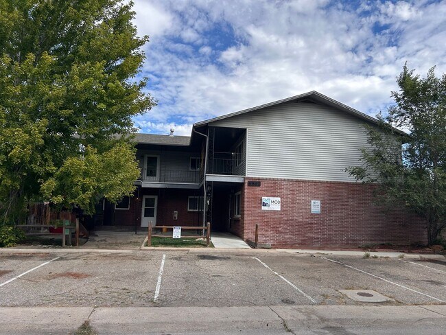 property at 8967 W 54th Pl
