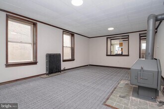 2522 Madison Ave in Baltimore, MD - Building Photo - Building Photo