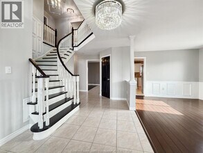 157 Rockhaven Dr in Windsor, ON - Building Photo - Building Photo