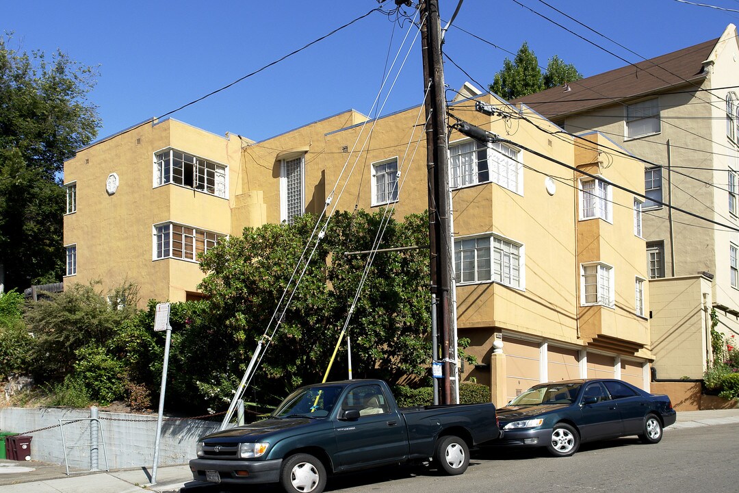 1153 Mckinley Ave in Oakland, CA - Building Photo