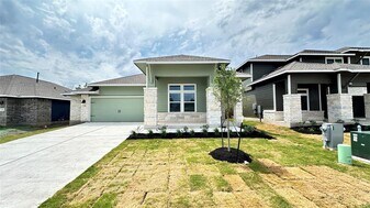 155 Crawford in Kyle, TX - Building Photo