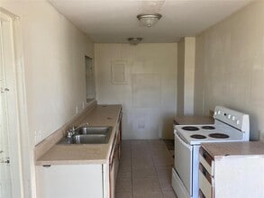105 Prince Ave in Melbourne, FL - Building Photo - Building Photo