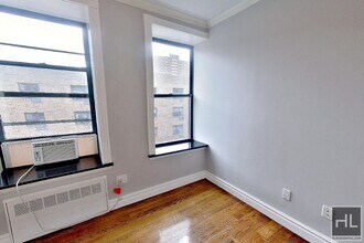 RIDGE ST., Unit 8 in New York, NY - Building Photo - Building Photo