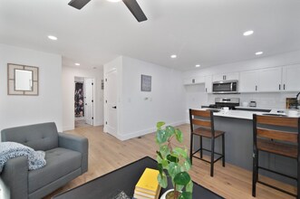 2657 2nd Ave in Sacramento, CA - Building Photo - Building Photo
