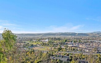 4232 Vista Panorama Way in Oceanside, CA - Building Photo