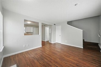 3048 Tudor Ln in Irving, TX - Building Photo - Building Photo