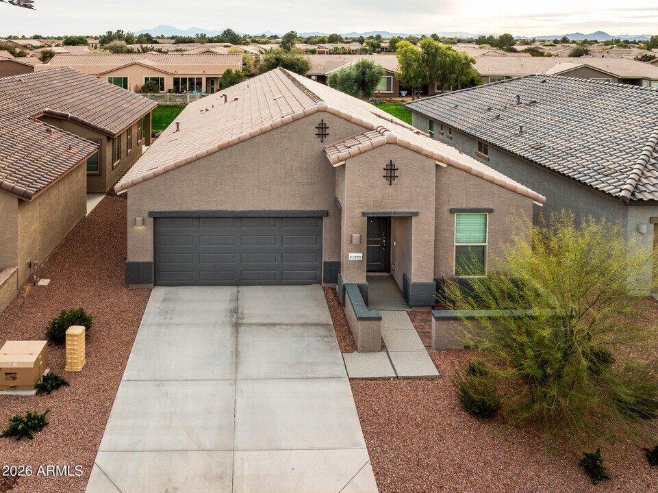 41885 W Celebration Ln in Maricopa, AZ - Building Photo
