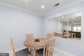255 S Pickett St in Alexandria, VA - Building Photo - Building Photo