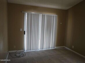 37437 Conifer Dr in Palmdale, CA - Building Photo - Building Photo