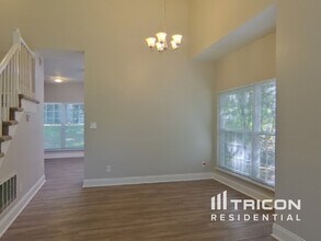 5604 Bluff Ct in Charlotte, NC - Building Photo - Building Photo