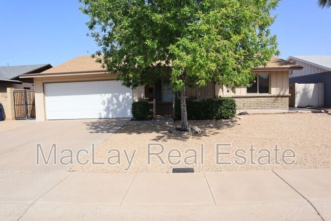 property at 5415 S Hazelton Ln