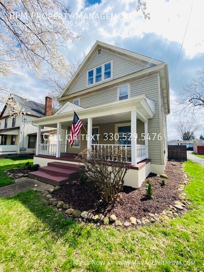 246 W Maple St Rentals in Hartville, OH