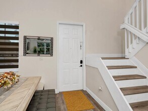 13564 NW 7th St in Pembroke Pines, FL - Building Photo - Building Photo