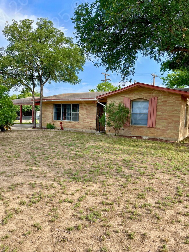 property at 1523 Viewridge Dr