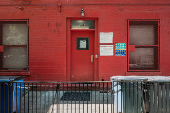 106 E 117th St in New York, NY - Building Photo - Building Photo