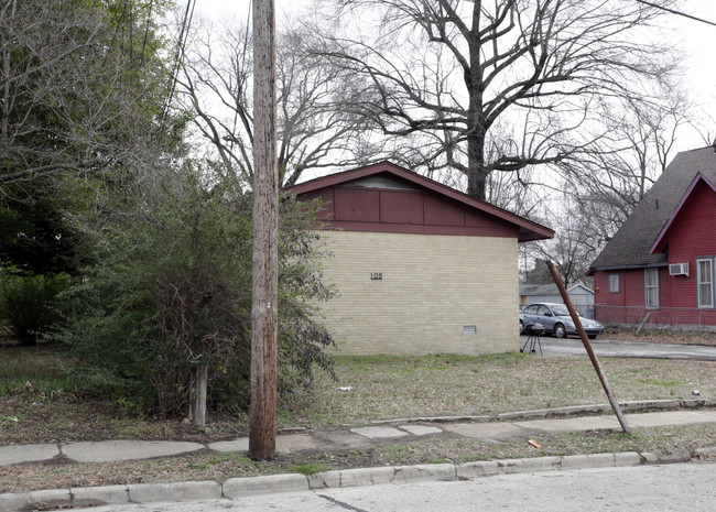 106 Burkett St in Jackson, TN - Building Photo - Building Photo