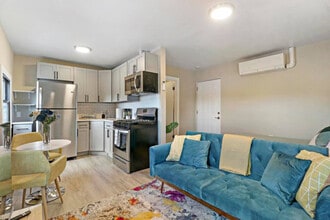 5009 Columbia Ave in Lisle, IL - Building Photo - Building Photo