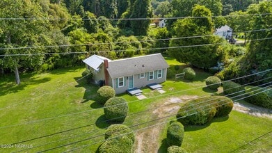 2810 Oaks Rd in New Bern, NC - Building Photo - Building Photo