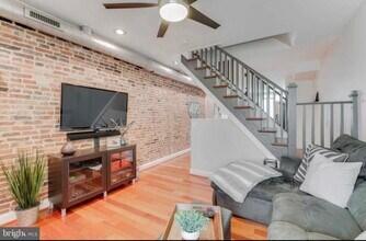 1409 E Clement St in Baltimore, MD - Building Photo - Building Photo