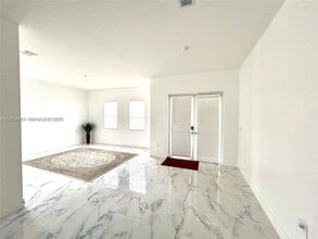 12220 SW 44th Ct in Davie, FL - Building Photo - Building Photo