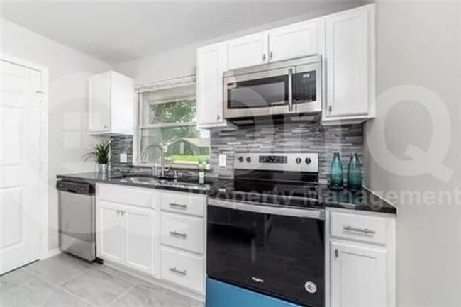 2917 Shenandoah Dr in Garland, TX - Building Photo - Building Photo