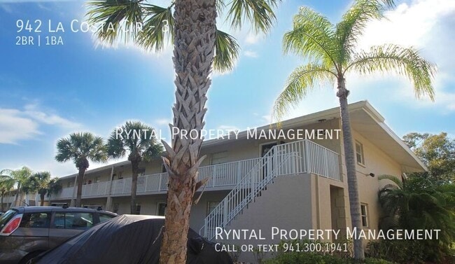 property at 942 La Costa Cir