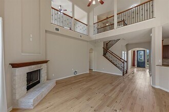 7825 Wisteria Valley Dr in Austin, TX - Building Photo - Building Photo