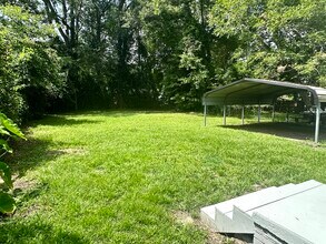 1107 Colonial Ave in Greenville, NC - Building Photo - Building Photo