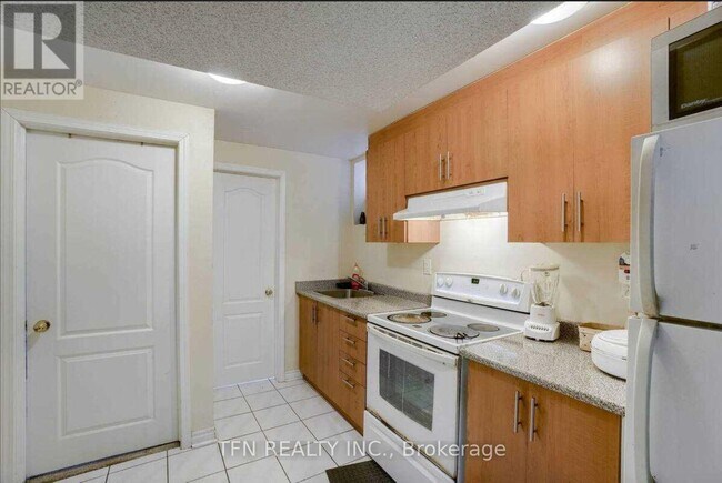 41 Calm Waters Crescent in Brampton, ON - Building Photo - Building Photo