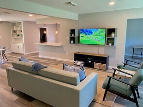 6023 Claridge Dr in Houston, TX - Building Photo - Building Photo