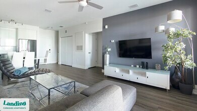 4950 W Prescott St, Unit 5207 in Tampa, FL - Building Photo - Building Photo