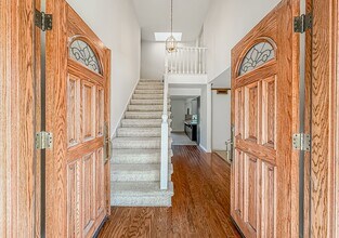 27014 Helmond Dr in Agoura Hills, CA - Building Photo - Building Photo