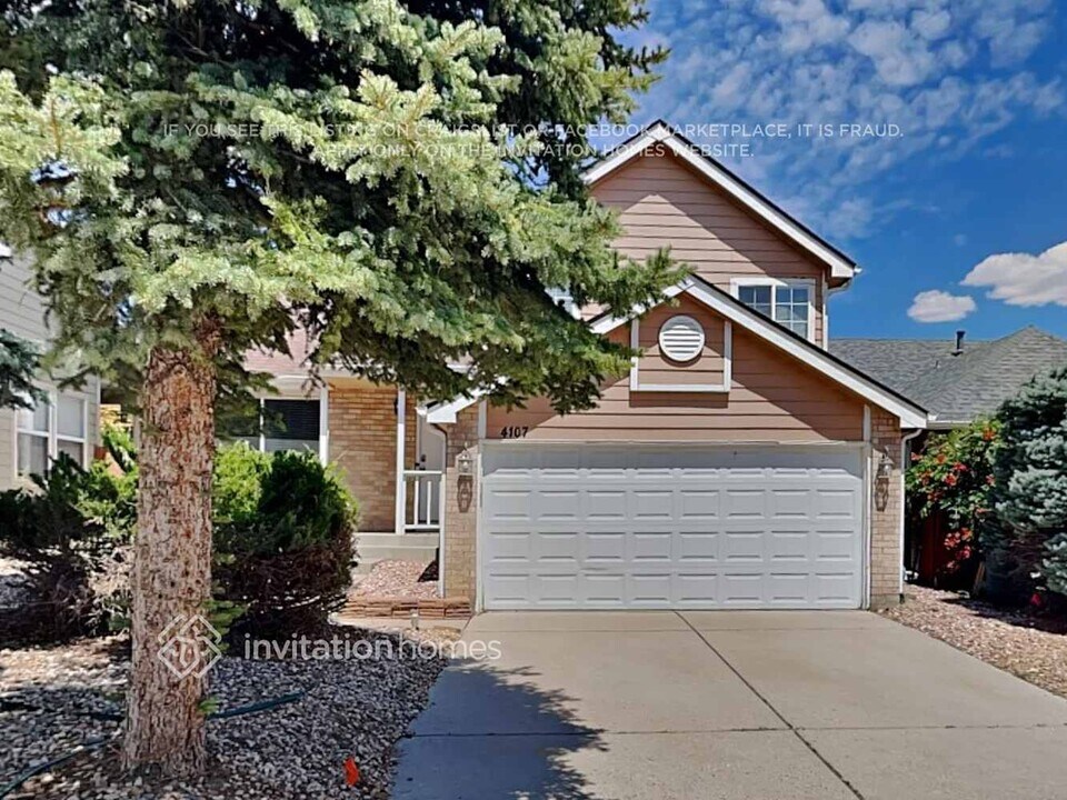 4107 S Lewiston Cir in Aurora, CO - Building Photo