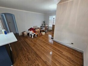 5249 N Osceola Ave in Chicago, IL - Building Photo - Building Photo