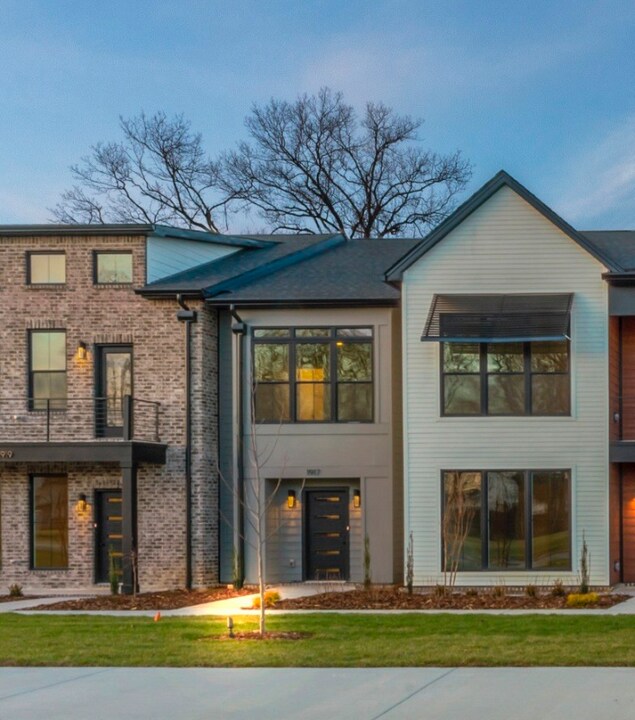 2132 Gracie Bug Lp in Murfreesboro, TN - Foto de edificio