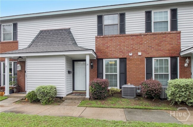 property at 34 Knollwood Cir