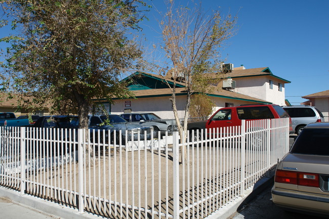 Haas Apartments in Las Vegas, NV - Building Photo - Building Photo