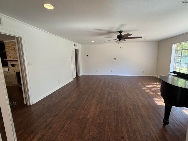 2208 Avondale St in Wichita Falls, TX - Building Photo - Building Photo